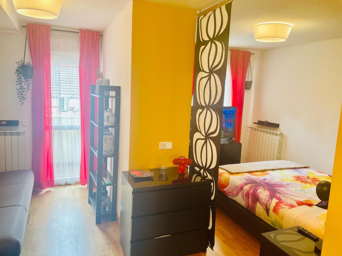 Apartamento Atico Individual & Terraza, 6 Min En Metro Atocha *