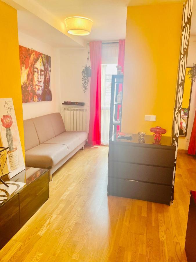 Atico Individual & Terraza, 6 Min En Metro Atocha Apartamento Madri